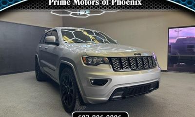 2021 Jeep Grand Cherokee Laredo
