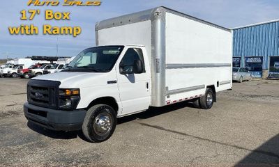 2017 Ford E-350 Cutaway E350 DRW