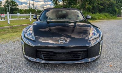 2018 Nissan 370Z Touring