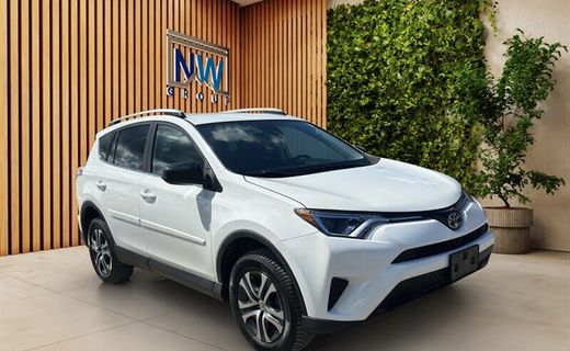 2017 Toyota RAV4 LE