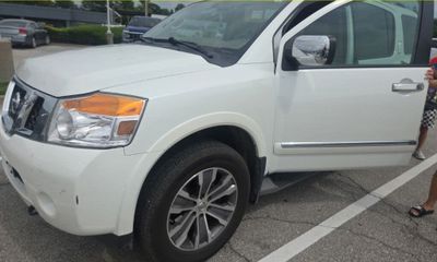 2015 Nissan Armada SL