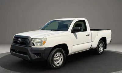 2014 Toyota Tacoma Base