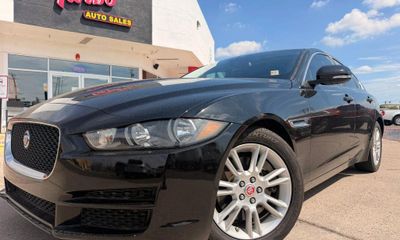 2018 Jaguar XE Premium