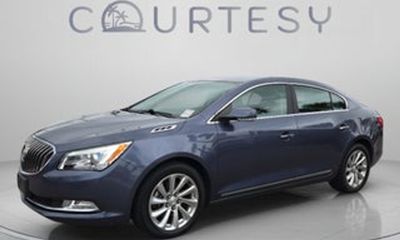 2013 Buick Lacrosse Base