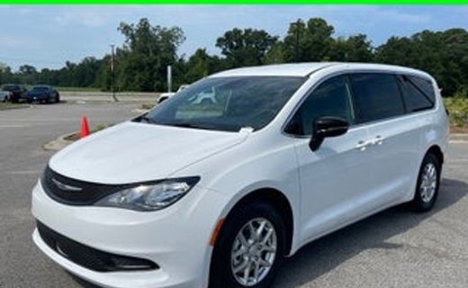 2027 Chrysler Pacifica LX