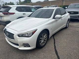 2016 Infiniti Q50 Premium
