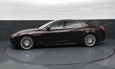 2018 Maserati Quattroporte Luxury