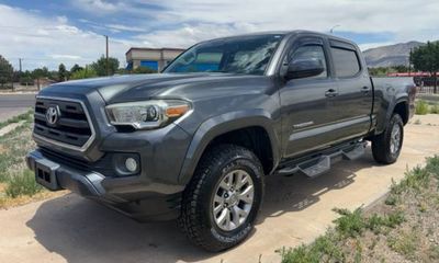 2017 Toyota Tacoma SR5 TRD Sport