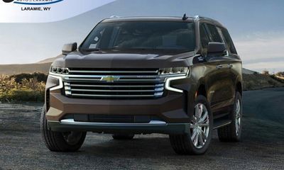 2024 Chevrolet Suburban Premier
