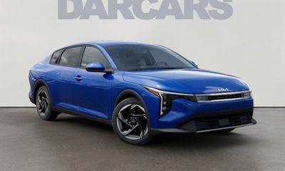 2026 Kia K4 EX