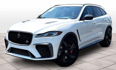 2021 Jaguar F-Pace SVR