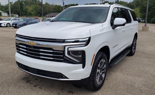 2026 Chevrolet Suburban LT