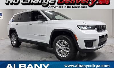 2026 Jeep Grand Cherokee L Base Laredo