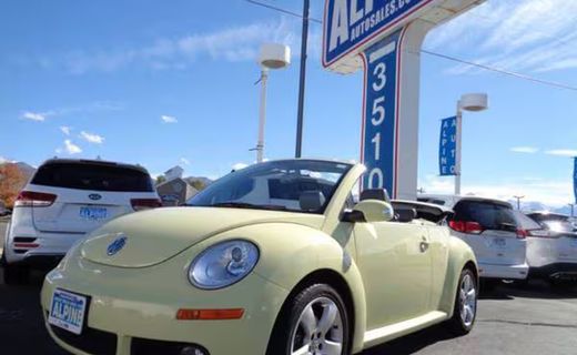 2006 Volkswagen Beetle Package 2