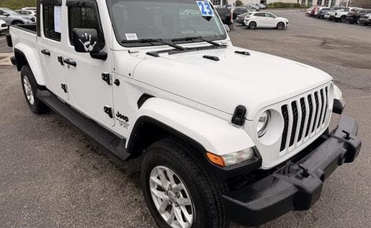 2023 Jeep Gladiator Sport