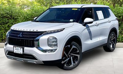 2023 Mitsubishi Outlander