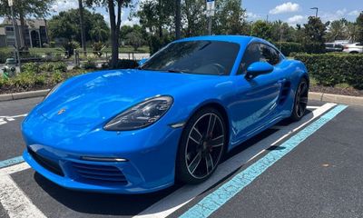2024 Porsche 718 Cayman S