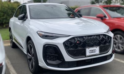 2026 Audi SQ5 Quattro Premium Plus