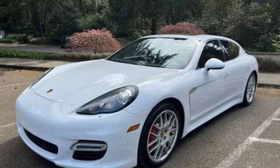 2013 Porsche Panamera Turbo