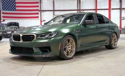 2022 BMW M5 CS