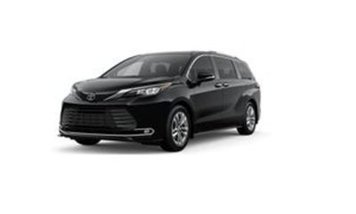 2025 Toyota Sienna LE