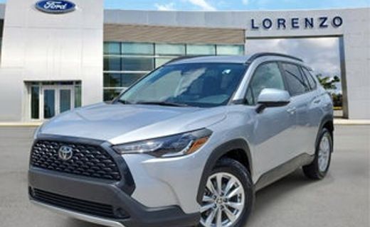 2024 Toyota Corolla Cross LE