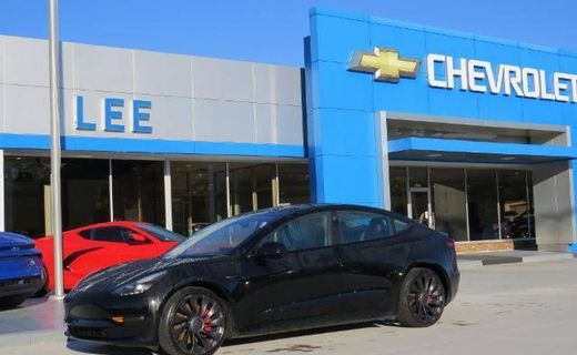 2023 Tesla Model 3 Performance