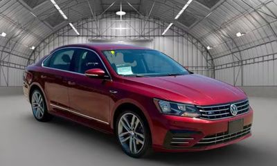 2017 Volkswagen Passat R Line
