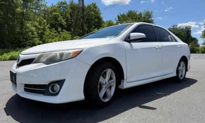 2012 Toyota Camry SE