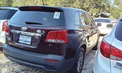2016 Kia Sorento EX