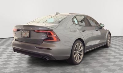 2020 Volvo S60 Momentum