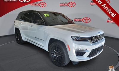 2022 Jeep Grand Cherokee Summit
