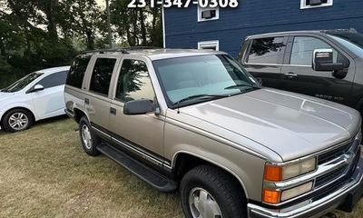 1999 Chevrolet Tahoe 4 Door