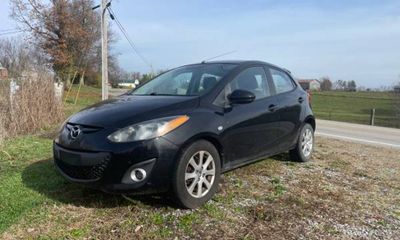 2013 Mazda MAZDA2 Touring GS
