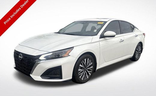 2024 Nissan Altima SV