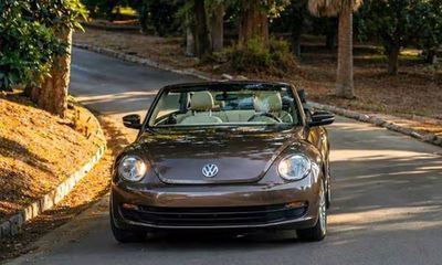 2013 Volkswagen Beetle 25L Pzev