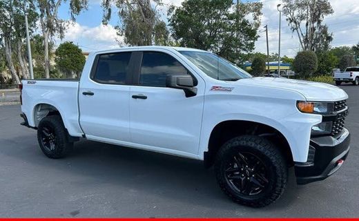 2019 Chevrolet Silverado Trail Boss Custom