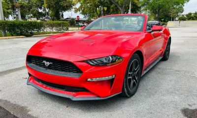 2018 Ford Mustang I4 Convertible