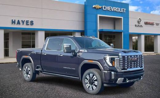 2025 GMC Sierra HD Denali