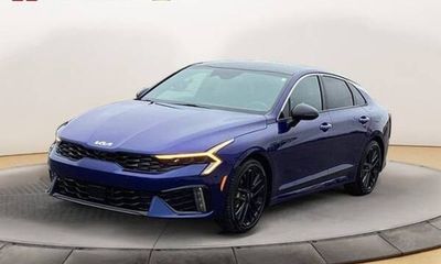 2025 Kia K5 GT