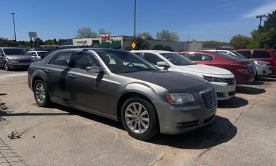 2011 Chrysler 300 Limited