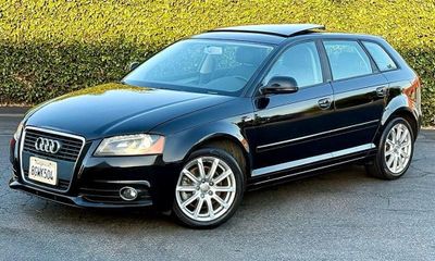 2010 Audi A3 Premium Plus
