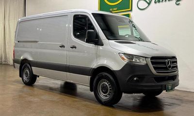 2021 Mercedes-Benz Sprinter 907 VS30