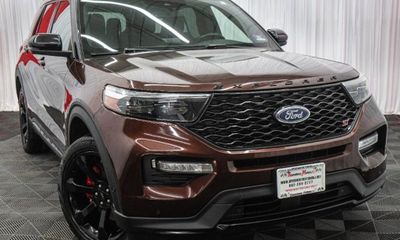 2020 Ford Explorer ST