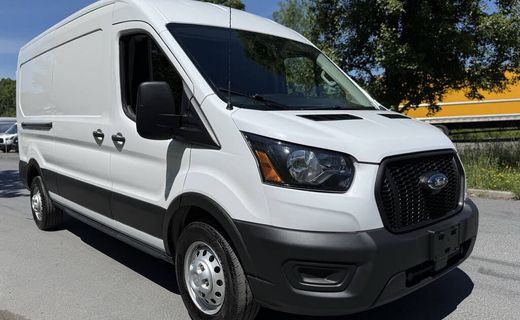 2023 Ford Transit Medium Roof