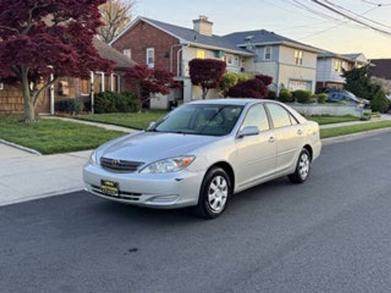 2004 Toyota Camry — a typically priced live listing