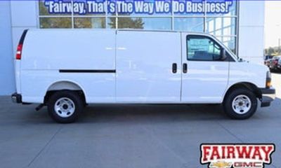 2026 Chevrolet Express 3500 Cutaway 139