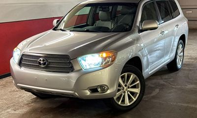 2008 Toyota Highlander Medium