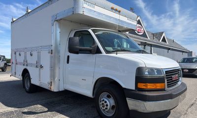 2019 GMC Savana Cutaway G3500