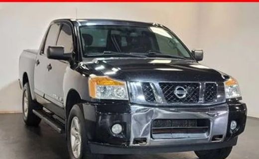 2014 Nissan Titan S